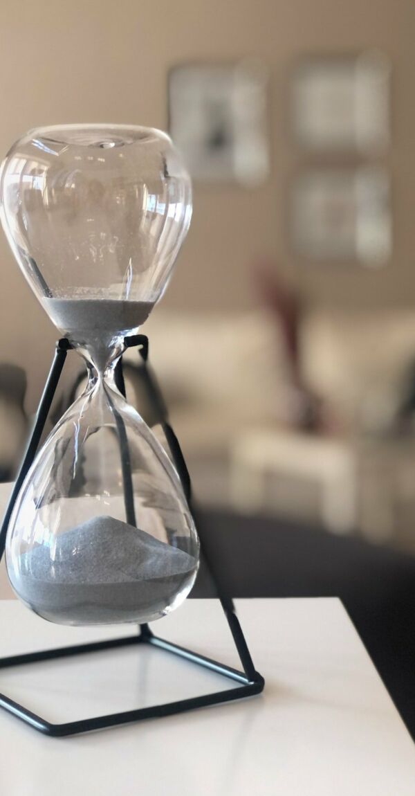 Zeit, Sanduhr Sanduhr steht für das Timing bei der Sanierung